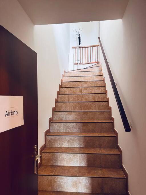 Apartman Se Zahradou 20 Minut Do Centra Prahy Ořech المظهر الخارجي الصورة